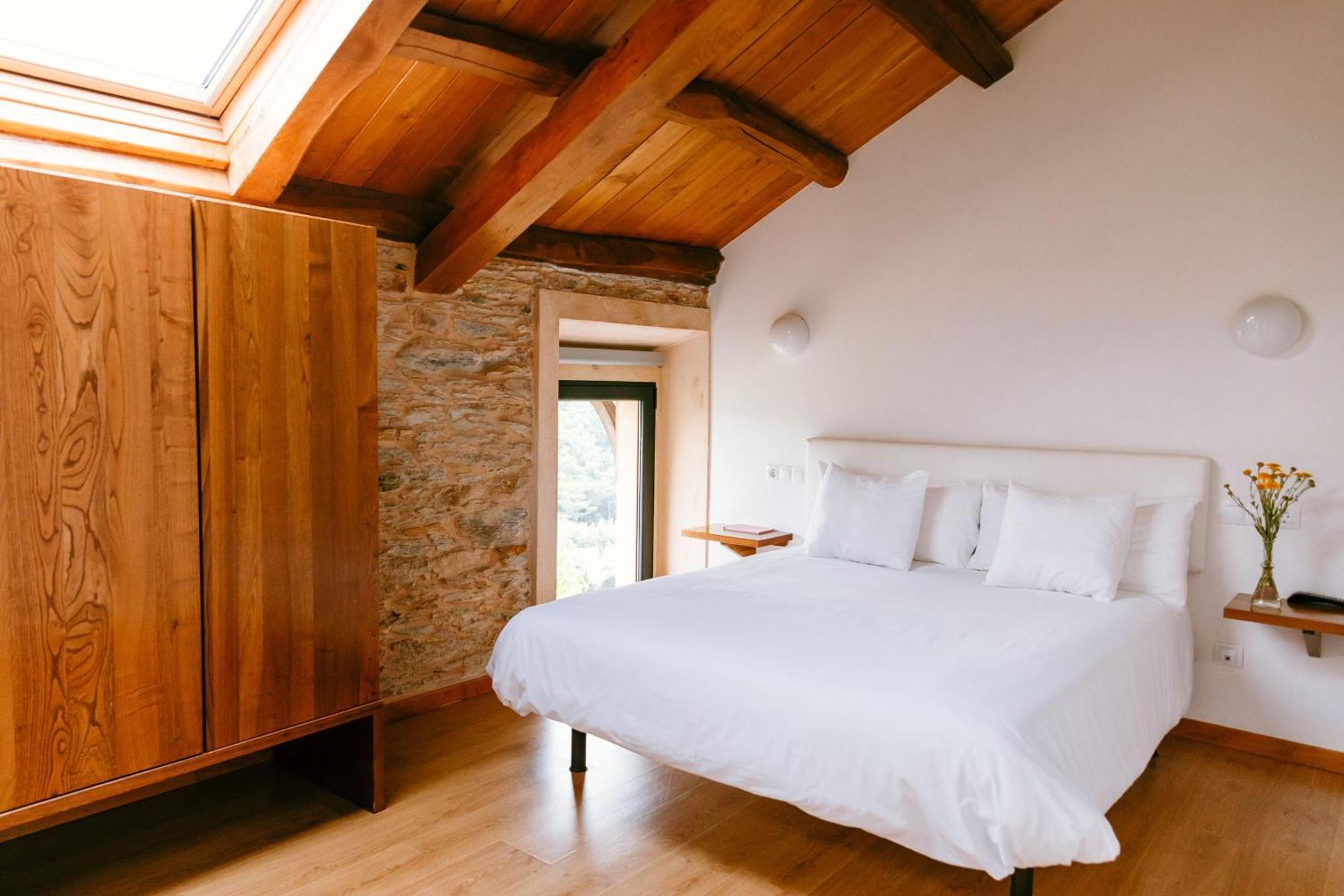 Hotel El Castano Dormilon Santa Marta de Ortigueira Buitenkant foto