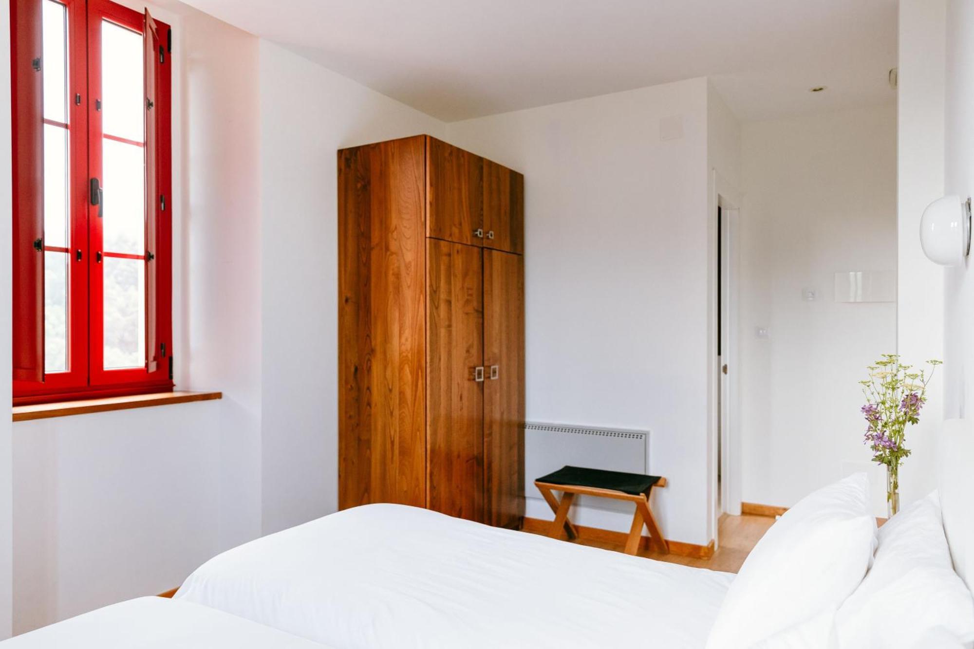 Hotel El Castano Dormilon Santa Marta de Ortigueira Buitenkant foto