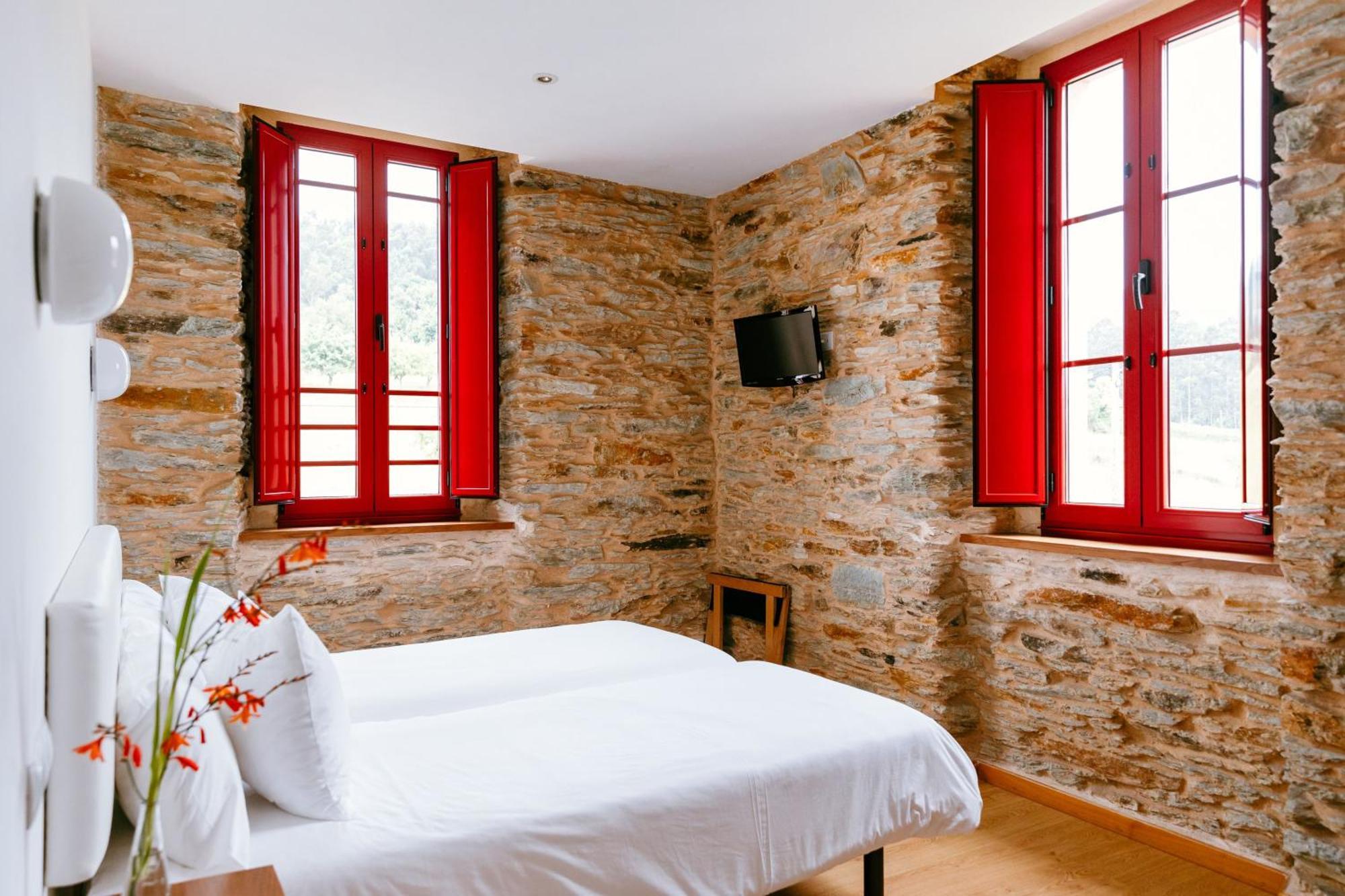 Hotel El Castano Dormilon Santa Marta de Ortigueira Buitenkant foto